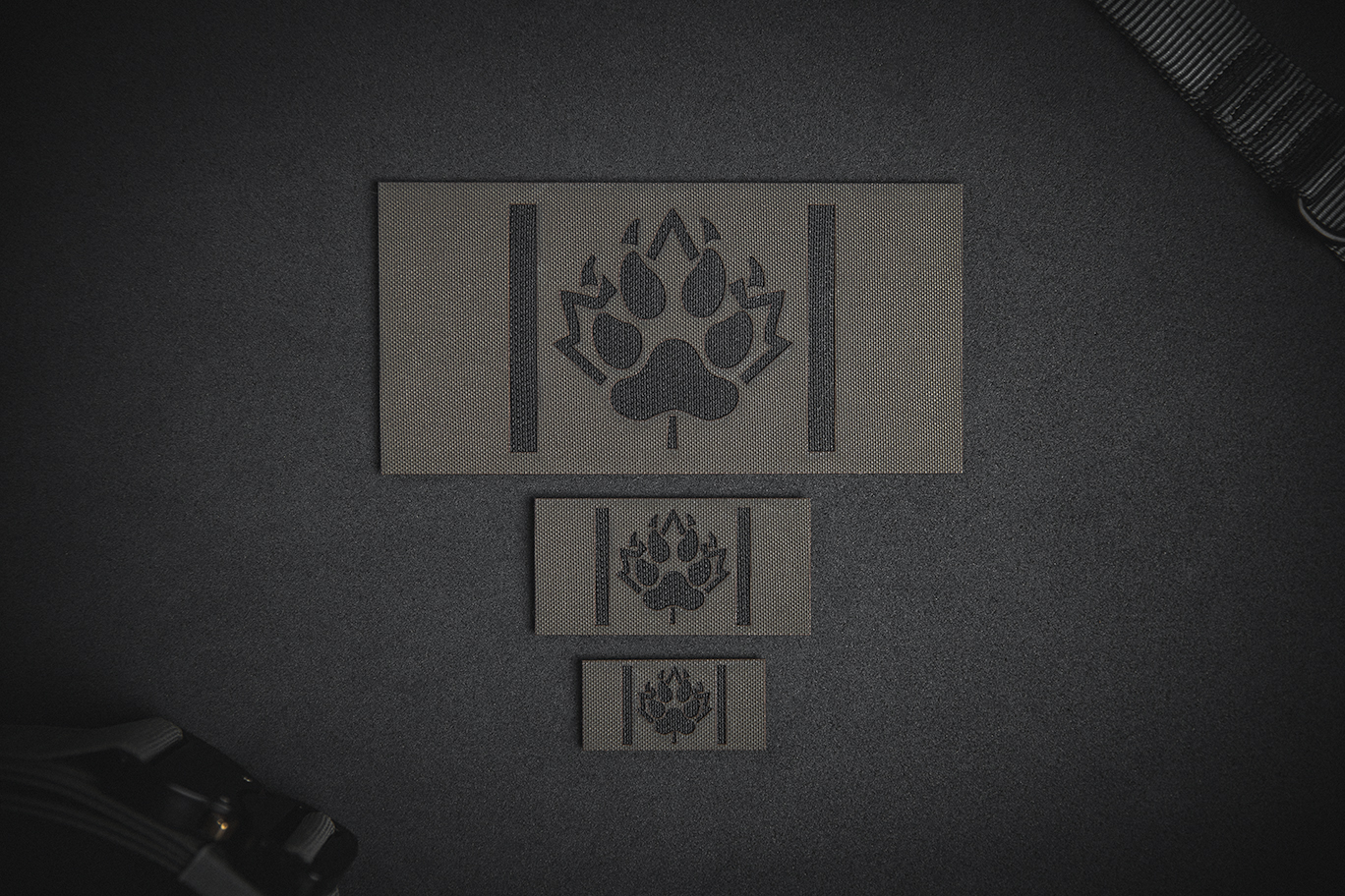 Canadian Paw Patches - All Sizes in Ranger Green